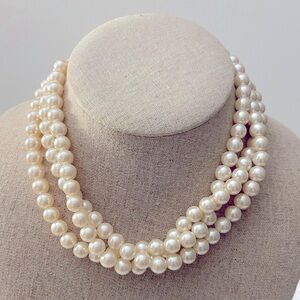 CHAMPAGNE PEARL NECKLACE